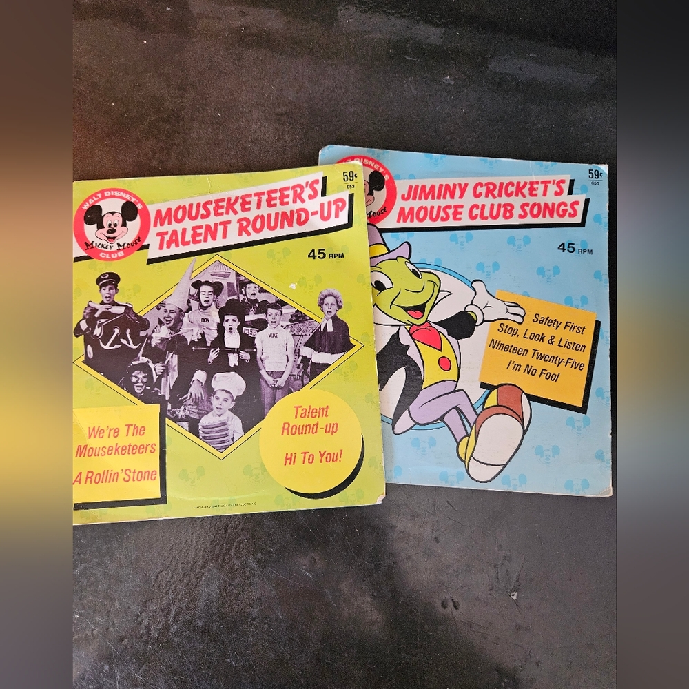 MICKEY MOUSE CLUB 45.  MUSKETEER'S TALENT  ROUND-UP JIMINY CRICKET'S MOUSE CLUB